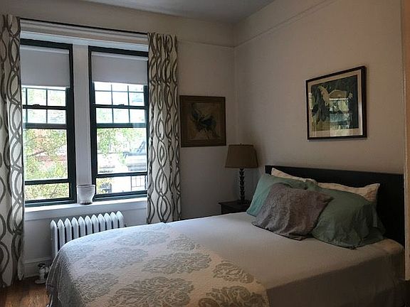 4th image of 195 W 10th St APT 3A