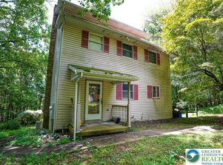 590 Pinewood Rd E, Lehighton, PA 18235
