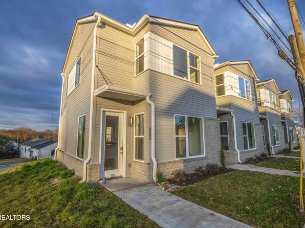 2721 Whittle Springs Rd, Knoxville, TN 37917