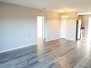 3rd image of 2952-6 Vineyards Pkwy