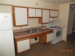 2nd image of 12215 Ashbury Ave APT 204