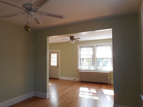 5th image of 4963 Tholozan Ave