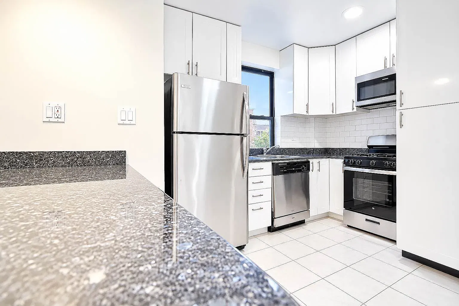 106 West 69th Street — Photo 2