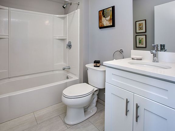5th image of 23 Central Ave Ste 402