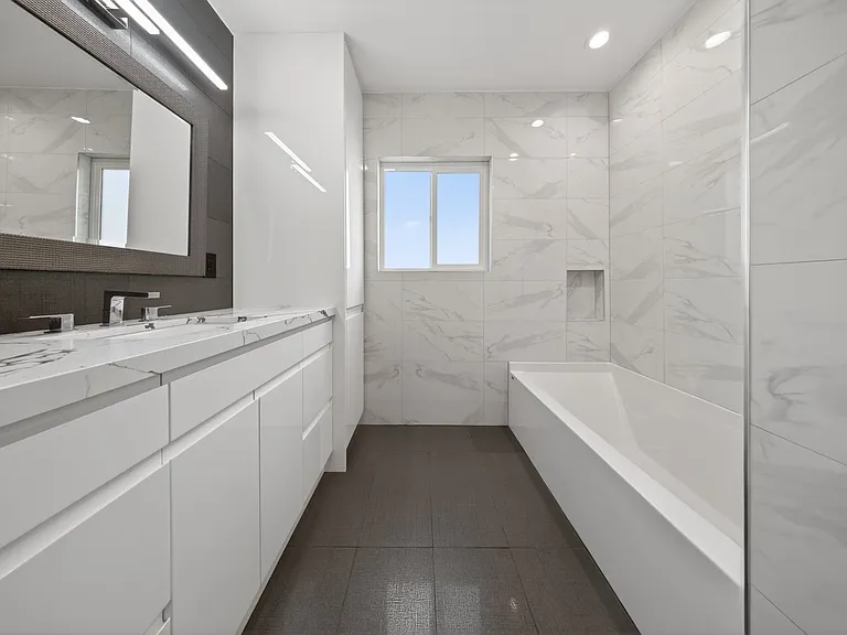 22247 De La Osa St — Photo 21