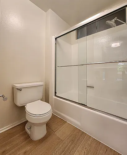1444 S. Saltair — Photo 20
