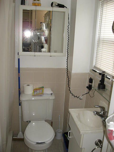 2nd image of 517 51st Ave APT 1R