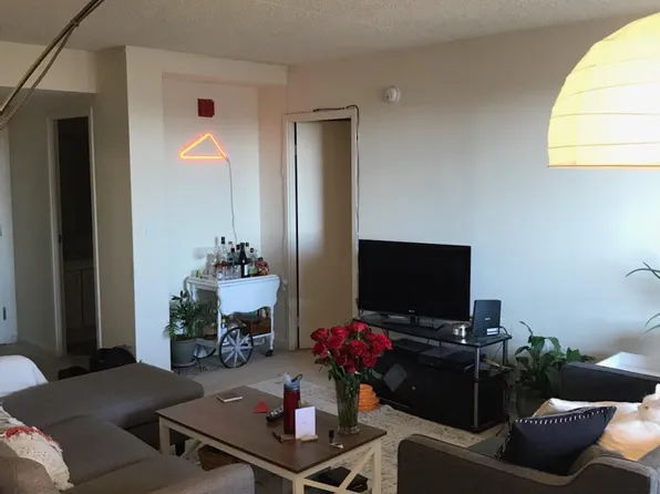 530 S 2nd St APT 610, Philadelphia, PA 19147