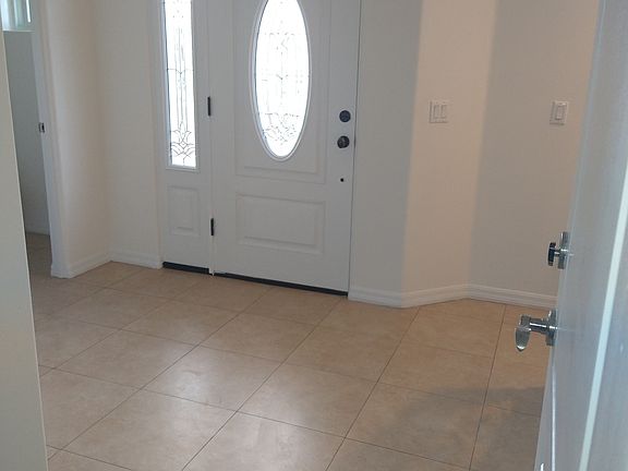 5th image of 4107 Maryland St