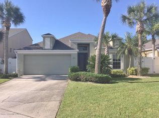 385 Barnacle Ln, Indialantic, FL 32903