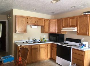 102 W 5th St, Bennett, IA 52721