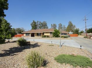 14963 Genesee Rd, Apple Valley, CA 92307