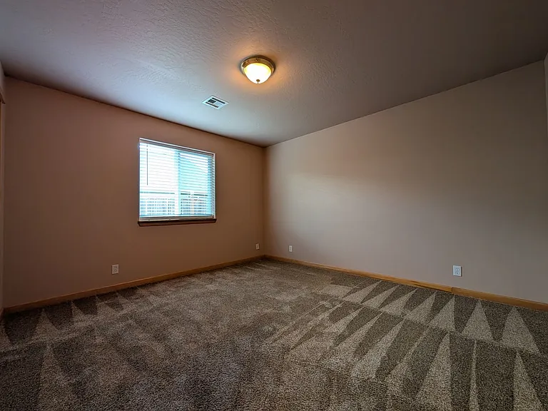 6566 Jules Pl — Photo 21