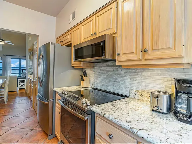 1390 Fort Pickens Rd #210 — Photo 10