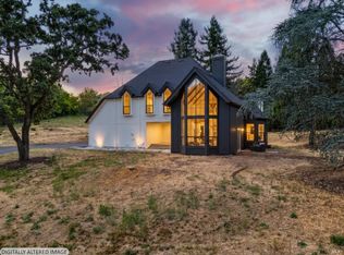 530 Bronwyn Glen, Santa Rosa, CA 95409