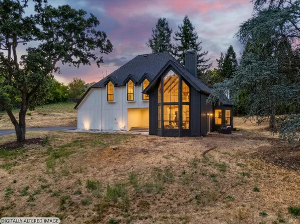 530 Bronwyn Glen, Santa Rosa, CA 95409