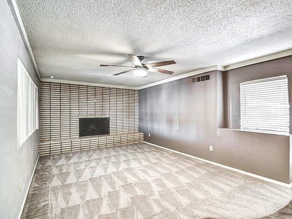 3rd image of 2047 W Marlette Ave