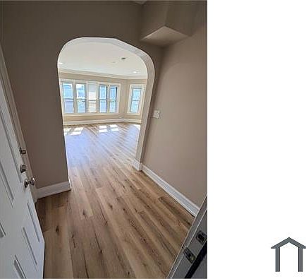 3rd image of 8010 S Phillips Ave APT 3