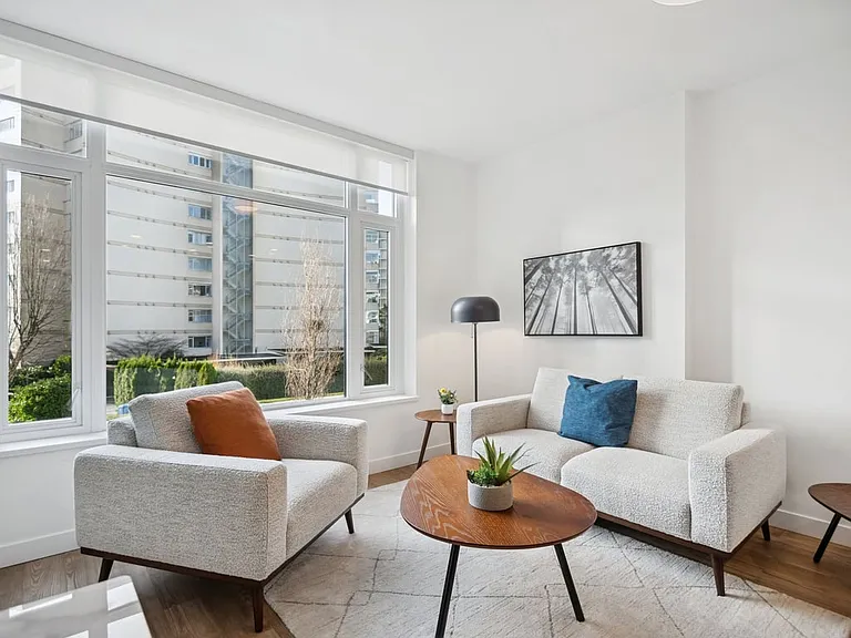 2100 Bellevue Ave #B-101 — Photo 32