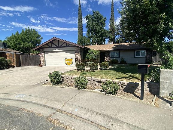 2nd image of 3045 Cedarwood Way