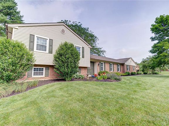 2nd image of 188 Southbrook Dr