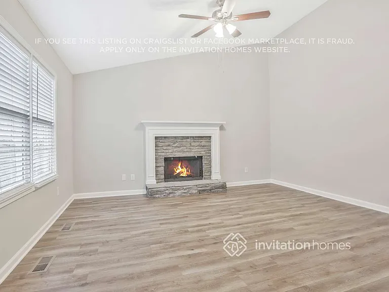 81 Katie Dr — Photo 4