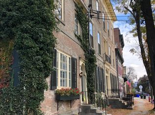 17 Front St #7, Schenectady, NY 12305