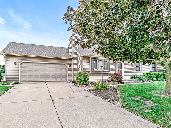 2nd image of 10570 Brookston Dr E