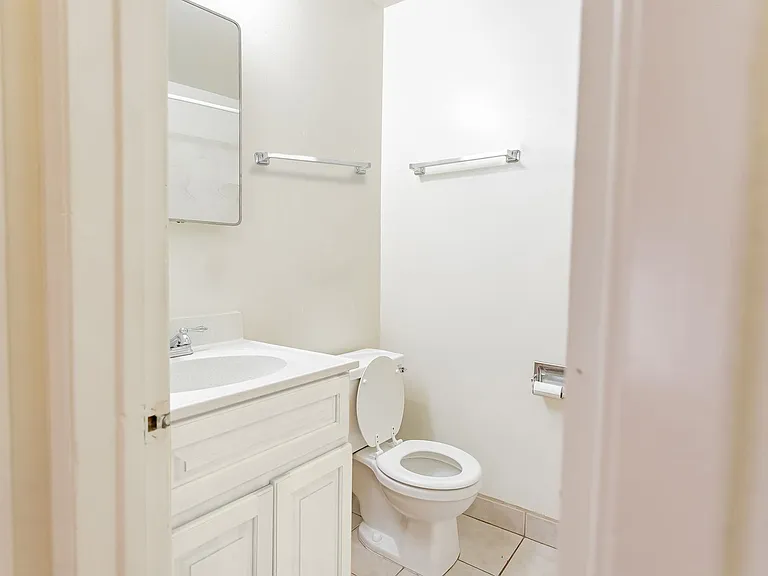 1734 Blake Street — Photo 15