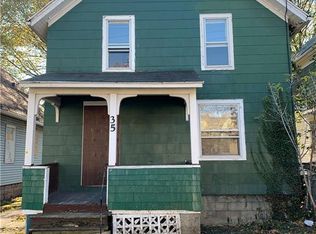 35 Fernwood Ave, Rochester, NY 14621