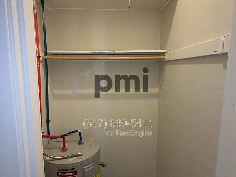 Indy Downtown Colonial Apartments — Photo 109
