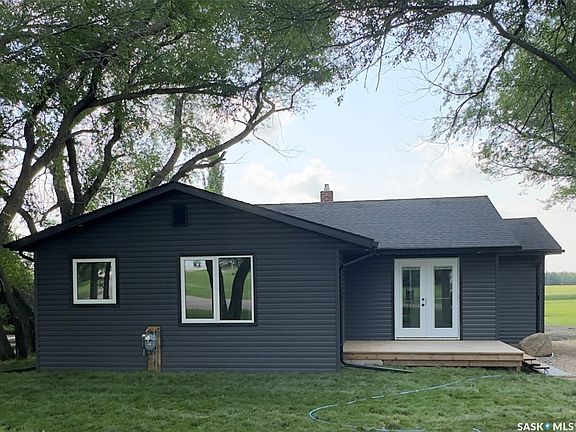 2nd image of 324 Penner Street