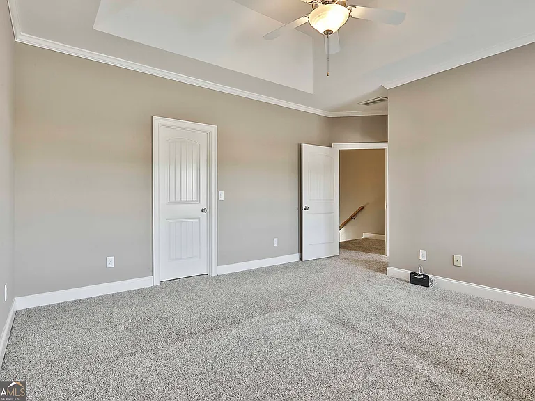 803 Lexington Vlg — Photo 23
