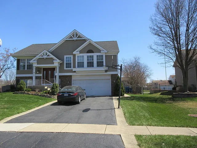 2054 Green Bridge Ln photo 1