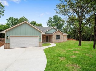 15352 Whispering Oaks, Newalla, OK 74857