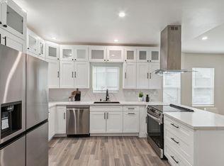 842 E 17th St, Oakland, CA