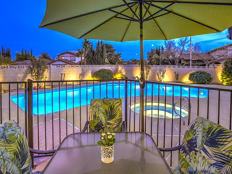 1421 Lucaccini Ln — Photo 25