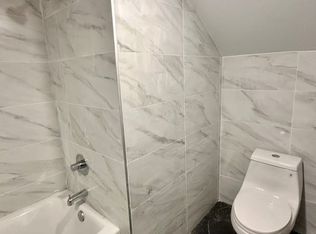 328 High St #2A, Burlington, NJ 08016