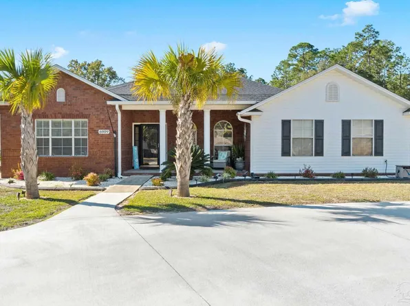 6909 Yucatan St, Milton, FL 32570
