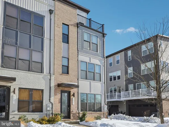 5601 Hyattsville Dr, Hyattsville, MD 20782