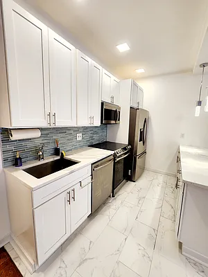 Rented by Oxford Property Group | media 5