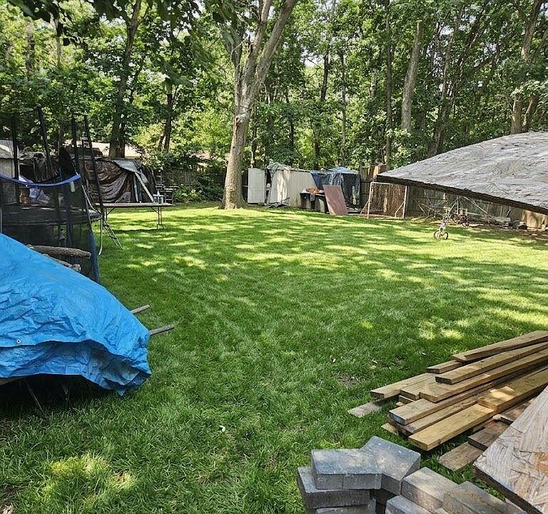 2nd image of 1304 Marshall Street