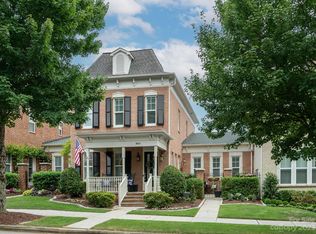 9513 Wheatfield Rd, Charlotte, NC 28277