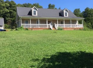 200 Clevie James Rd, Brownsville, KY 42210