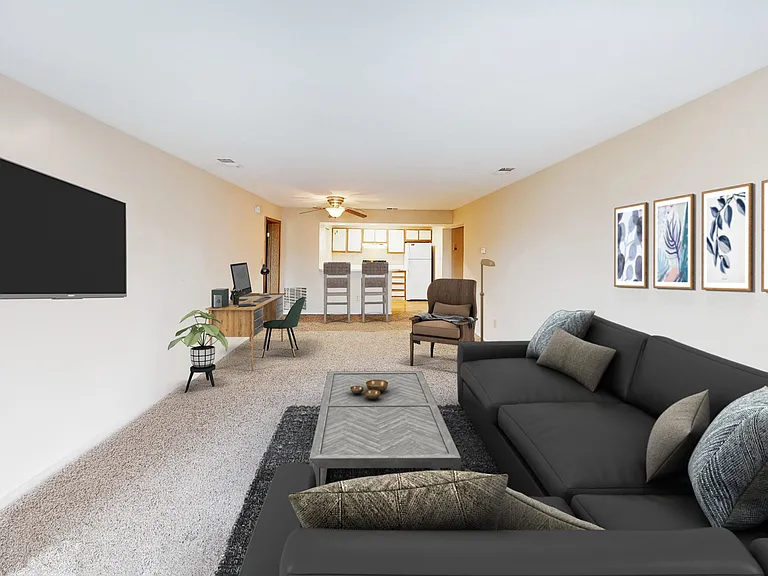 Woodhills Apartments — Photo 23