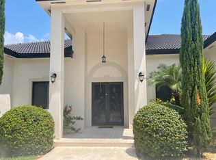 9747 NW 130th St, Hialeah, FL 33018