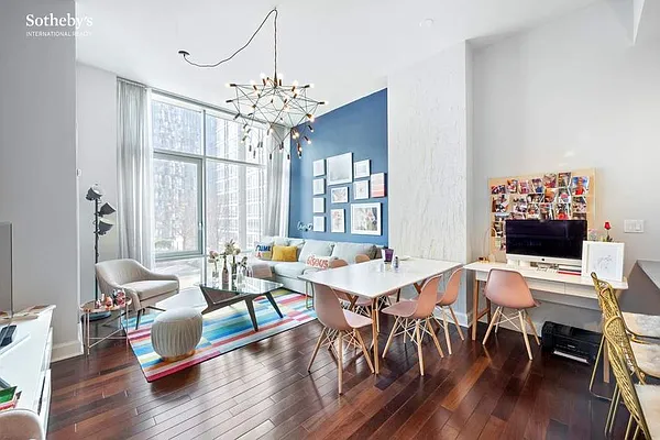 Rented by Sotheby's International Realty | media 12