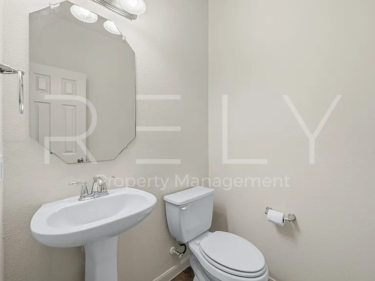 1405 Sunny Meadows Loop — Photo 18