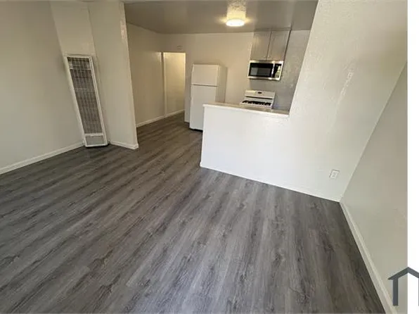 2249 Myrtle Ave, Long Beach, CA 90806