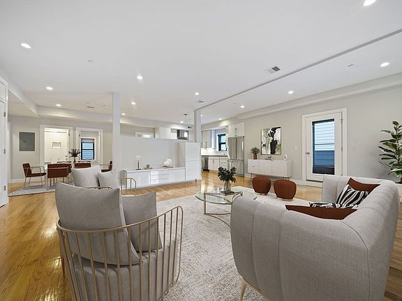 2nd image of 24 Rawson St #2